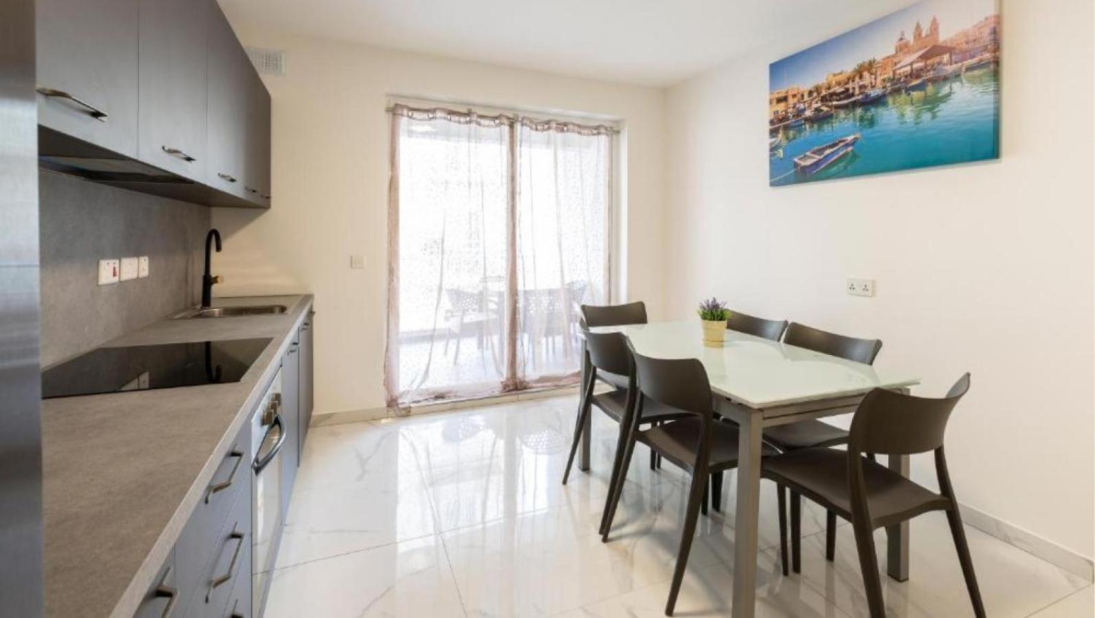 New 3 Bedroom A1 Apartament St Paul's Bay