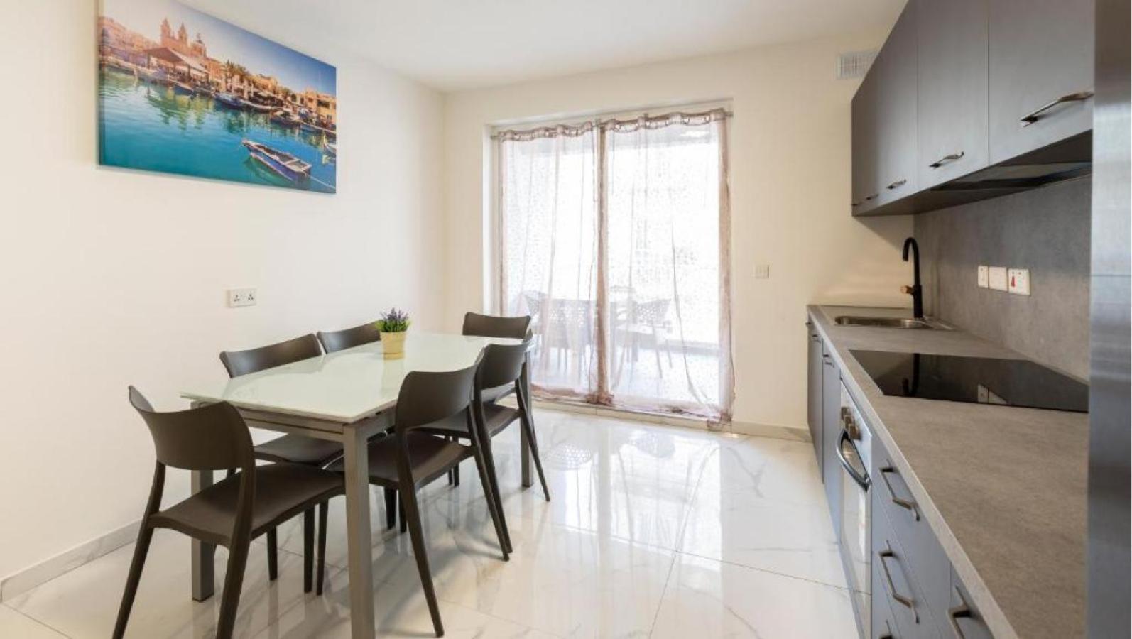 New 3 Bedroom A1 *