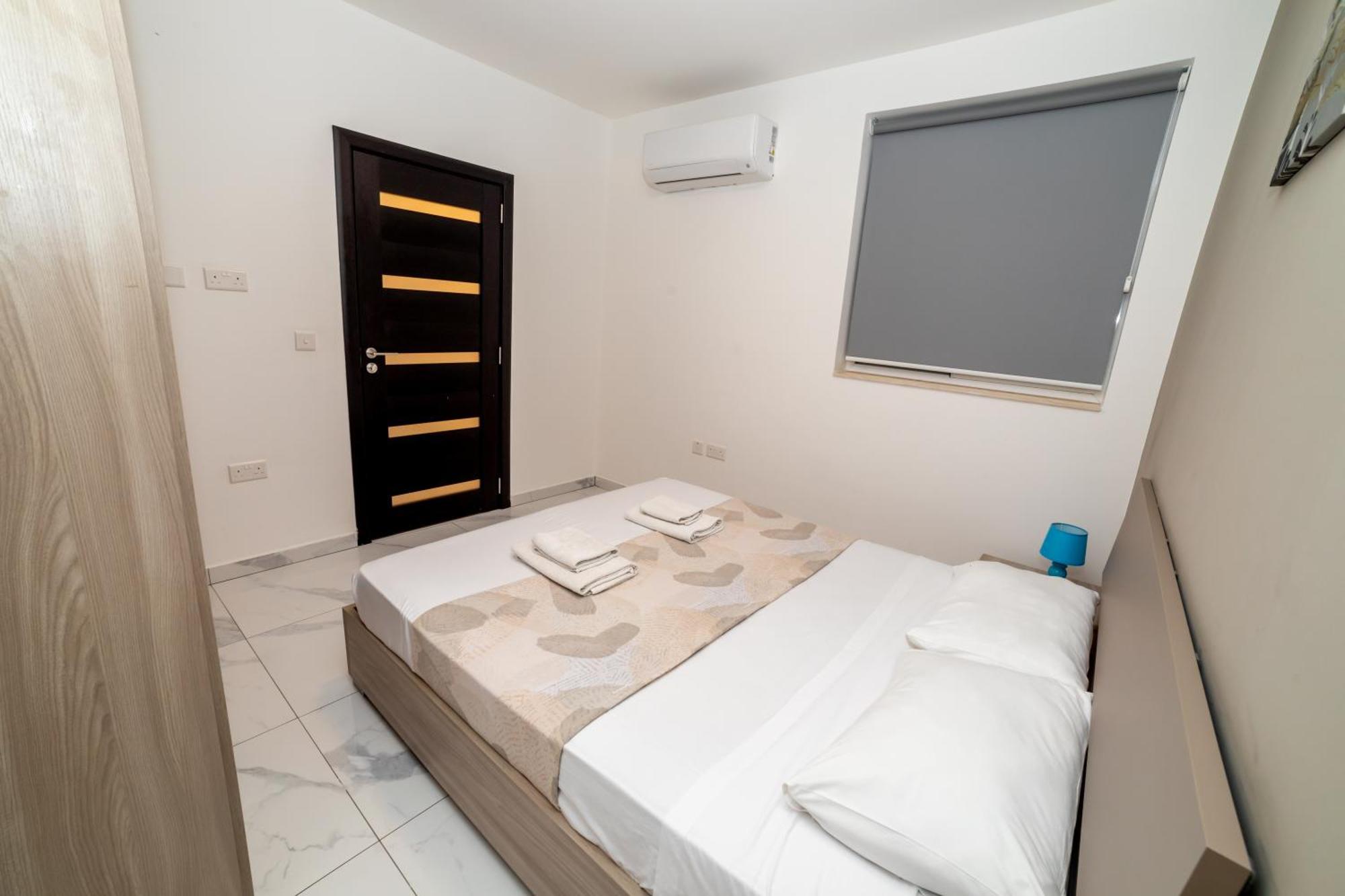 New 3 Bedroom A1 Apartament